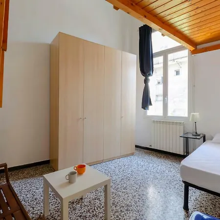 Hintown Piazza Del Roso Universitaria Apartment Genoa